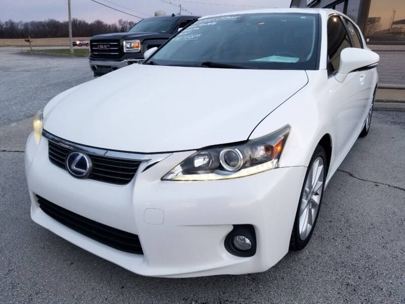 2012 Lexus CT 200h for sale at Derby City Automotive in Bardstown KY