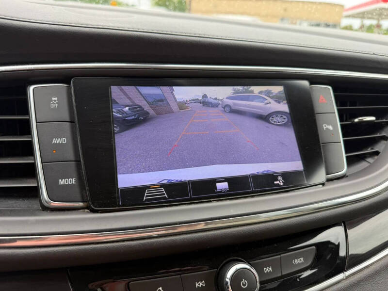 2020 Buick Enclave Essence