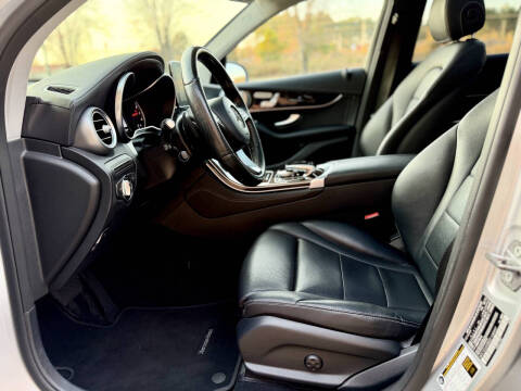 2016 Mercedes-Benz GLC GLC 300 4MATIC