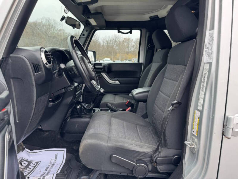 2012 Jeep Wrangler Unlimited Sahara