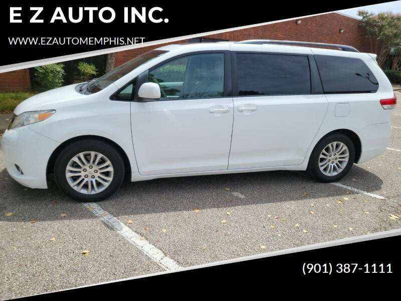 2011 Toyota Sienna XLE's photo