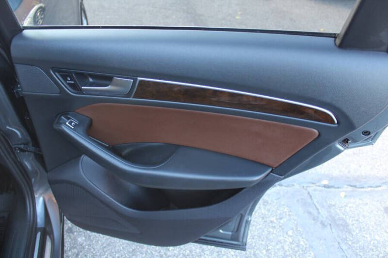 2015 Audi Q5 2.0T quattro Premium Plus