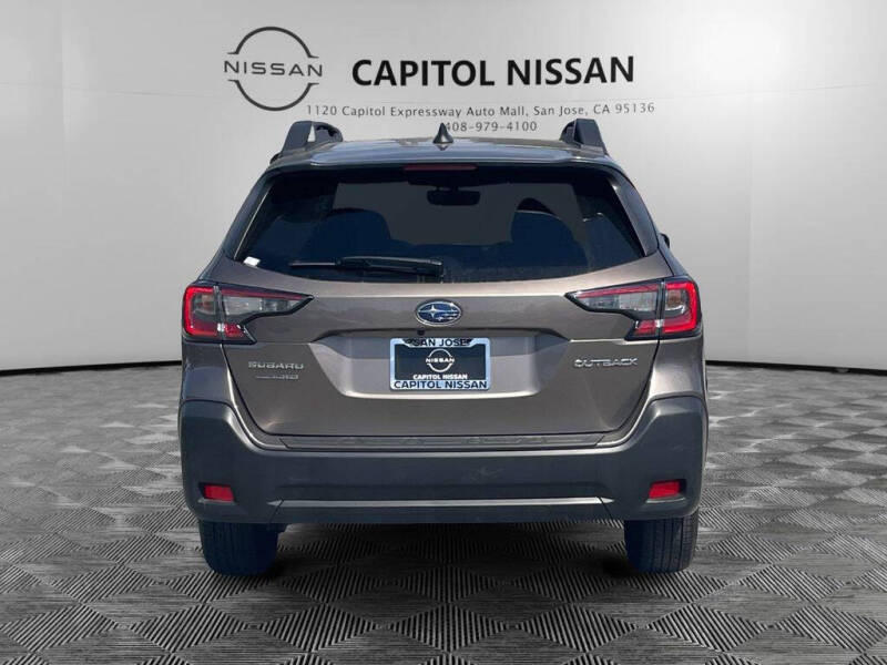 2024 Subaru Outback Premium