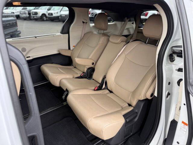 2021 Toyota Sienna