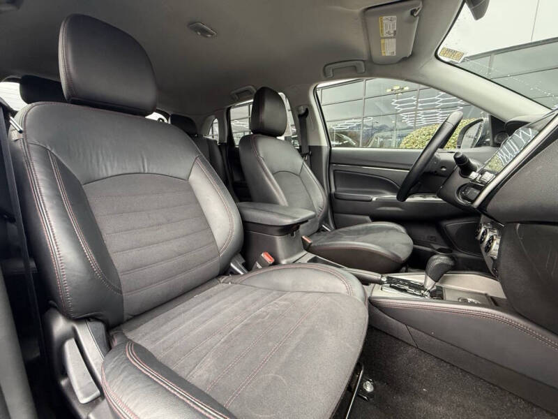 2024 Mitsubishi Outlander Sport