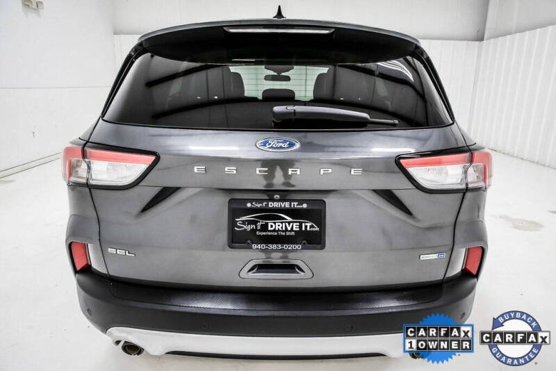 2020 Ford Escape SEL