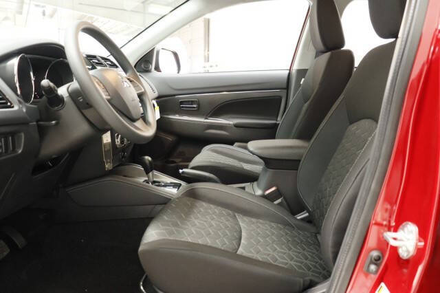 2026 Mitsubishi Outlander Sport ES
