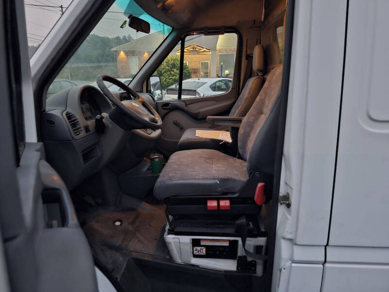 2005 Dodge Sprinter 2500