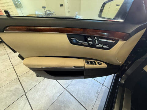 2012 Mercedes-Benz S-Class S 550