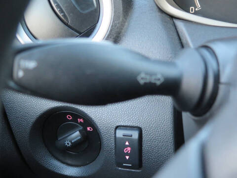 2013 Ford Fiesta SE