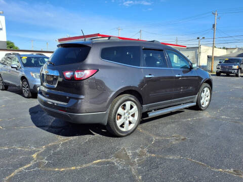 2017 Chevrolet Traverse LT