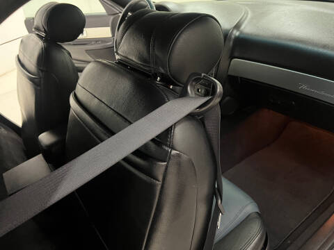 2005 Ford Thunderbird Deluxe