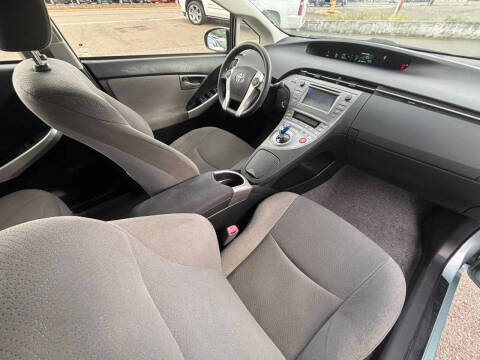 2012 Toyota Prius Three