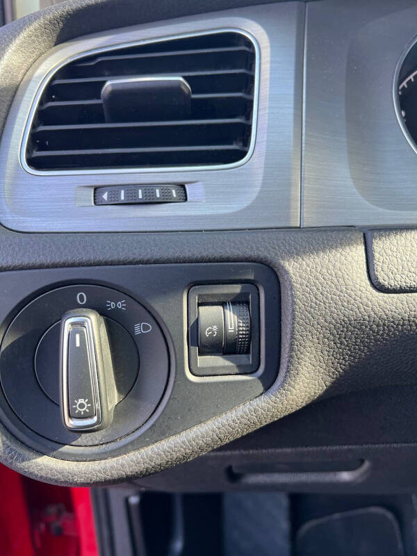 2015 Volkswagen Golf TSI S