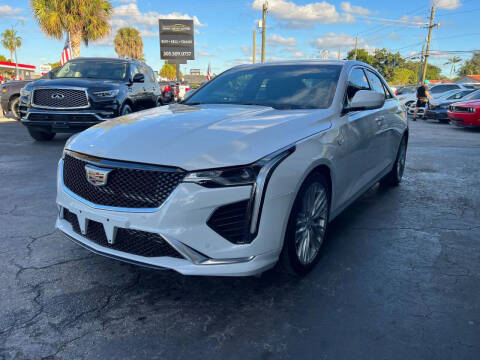 2023 Cadillac CT4 Premium Luxury