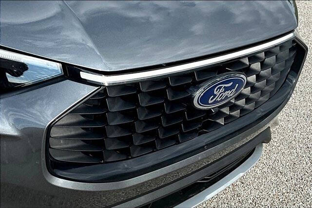 2023 Ford Escape Platinum