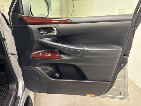 2014 Lexus LX 570