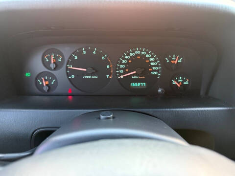 2002 Jeep Grand Cherokee Laredo