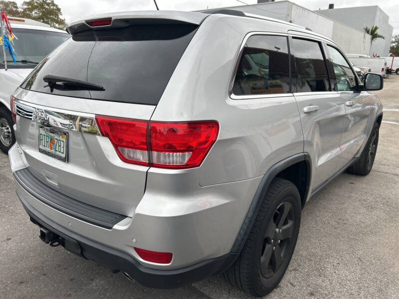 2012 Jeep Grand Cherokee Laredo X
