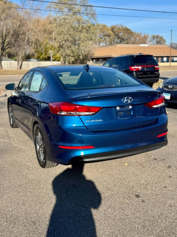 2018 Hyundai Elantra