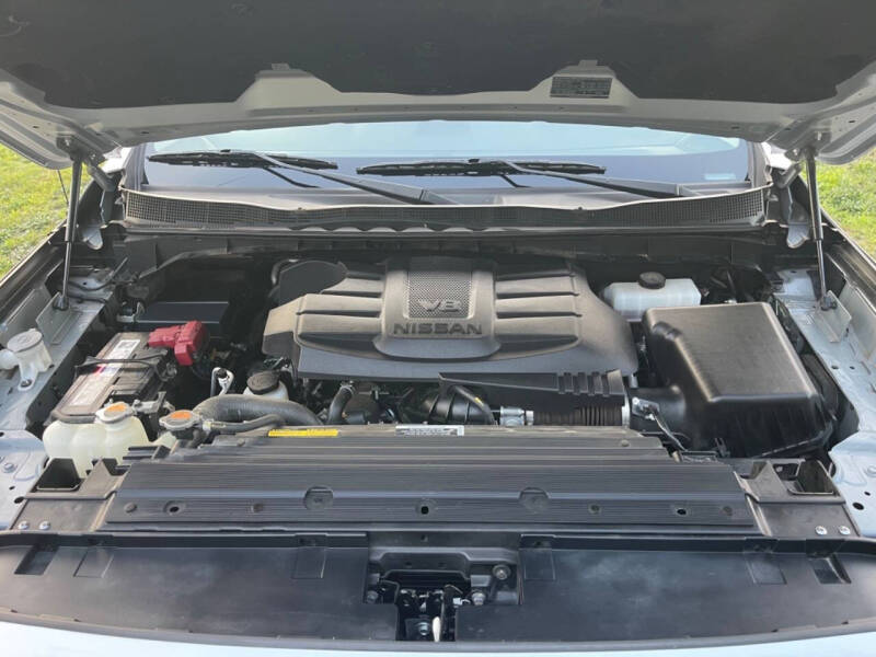 2021 Nissan Titan SV