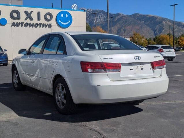 2006 Hyundai SONATA for sale at Axio Auto Boise in Boise, ID