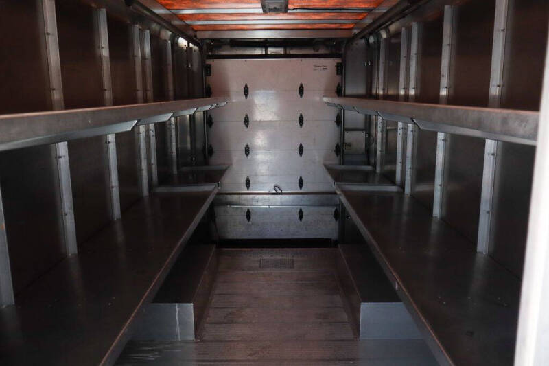 2020 Freightliner MT45 Chassis