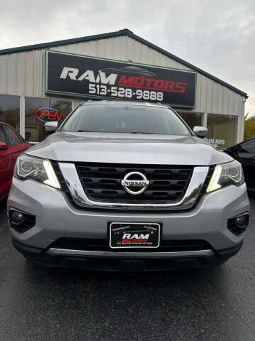 2018 Nissan Pathfinder SV