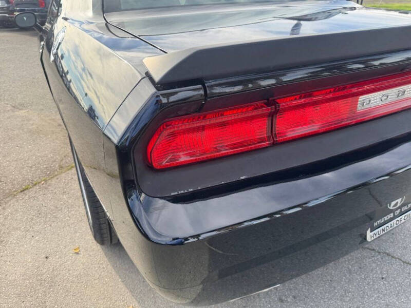 2014 Dodge Challenger SXT