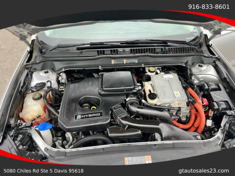 2013 Ford Fusion Hybrid SE