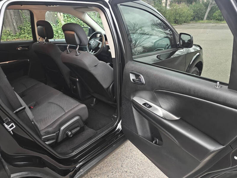 2012 Dodge Journey SXT