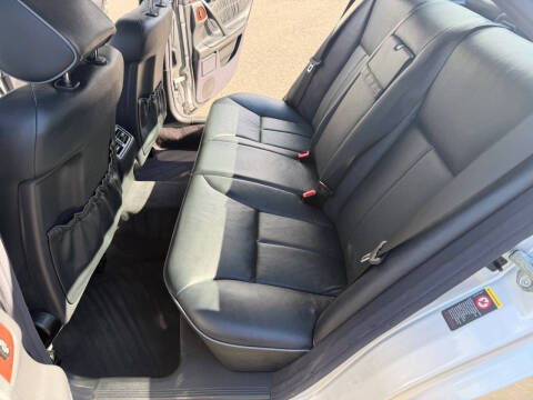 2002 Mercedes-Benz E-Class E 320