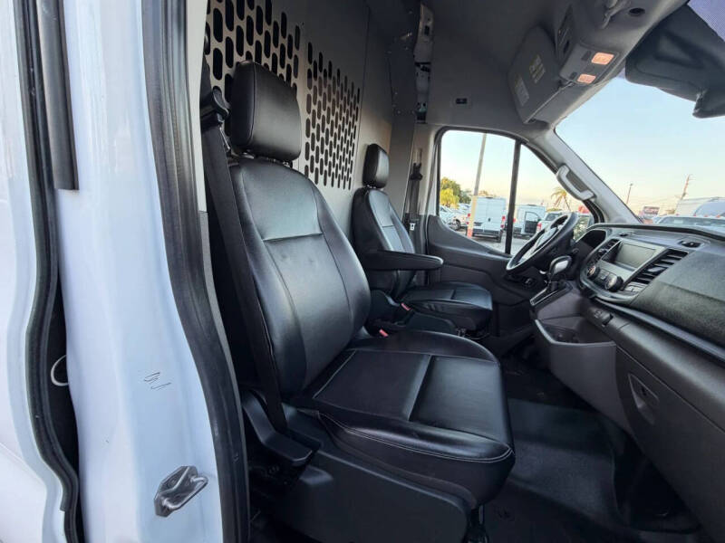 2023 Ford Transit 350