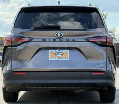 2021 Toyota Sienna LE 8-Passenger