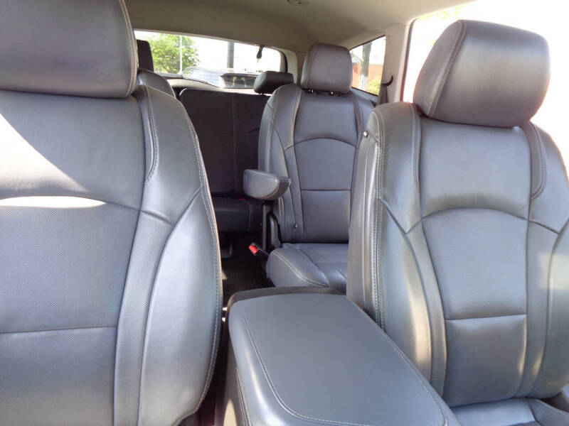 2018 Buick Enclave Essence