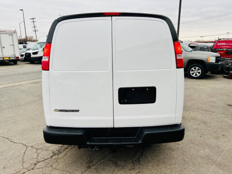 2018 Chevrolet Express 2500