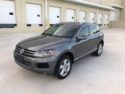 2011 Volkswagen Touareg for sale at EUROPEAN AUTO ALLIANCE LLC in Coral Springs FL