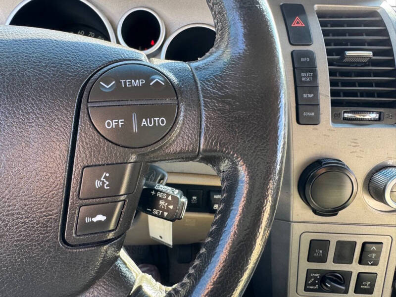 2010 Toyota Sequoia Platinum