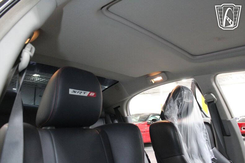 2006 Dodge Charger SRT-8