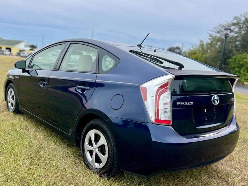 2013 Toyota Prius Three