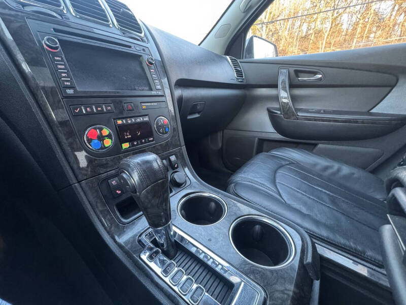 2011 GMC Acadia Denali