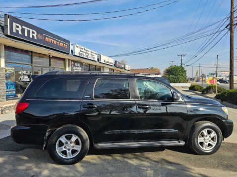 2013 Toyota Sequoia SR5