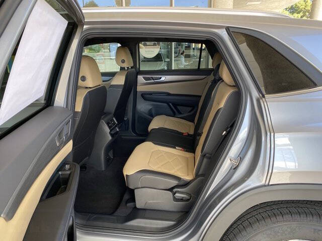 2026 Volkswagen Atlas Cross Sport SE 4Motion