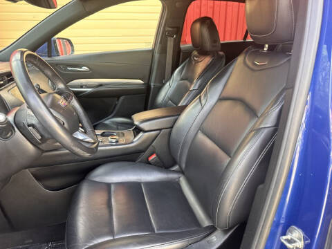 2021 Cadillac XT4 Premium Luxury