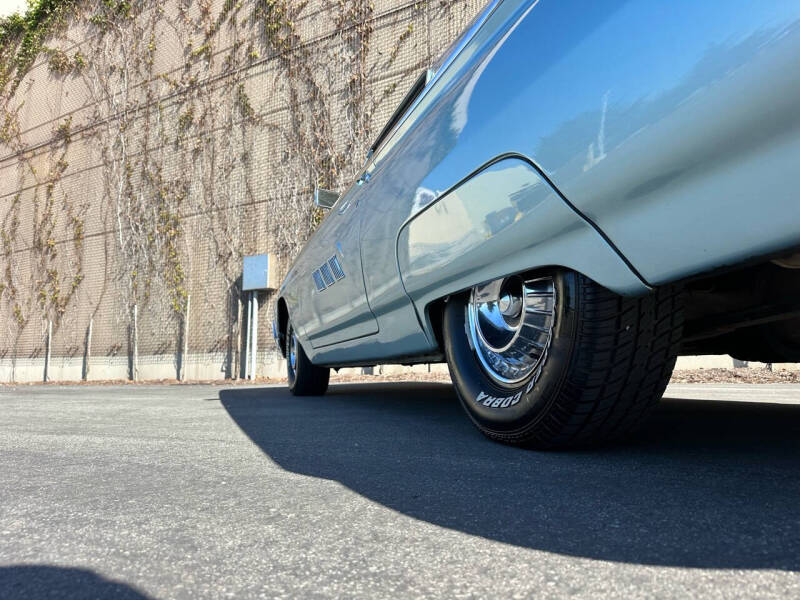 1963 Ford Thunderbird