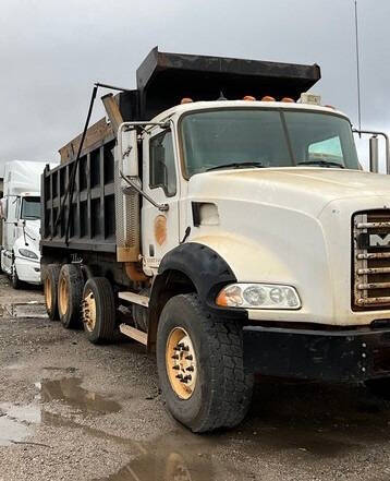 2006 Mack CT713