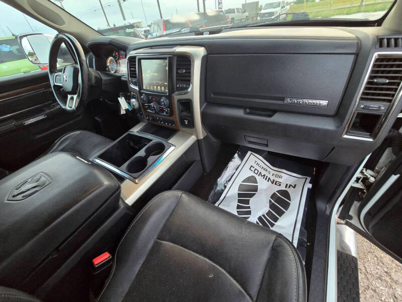 2014 RAM 1500 Laramie