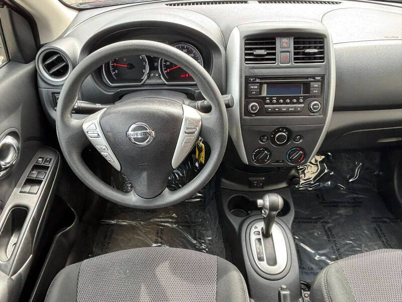 2018 Nissan Versa