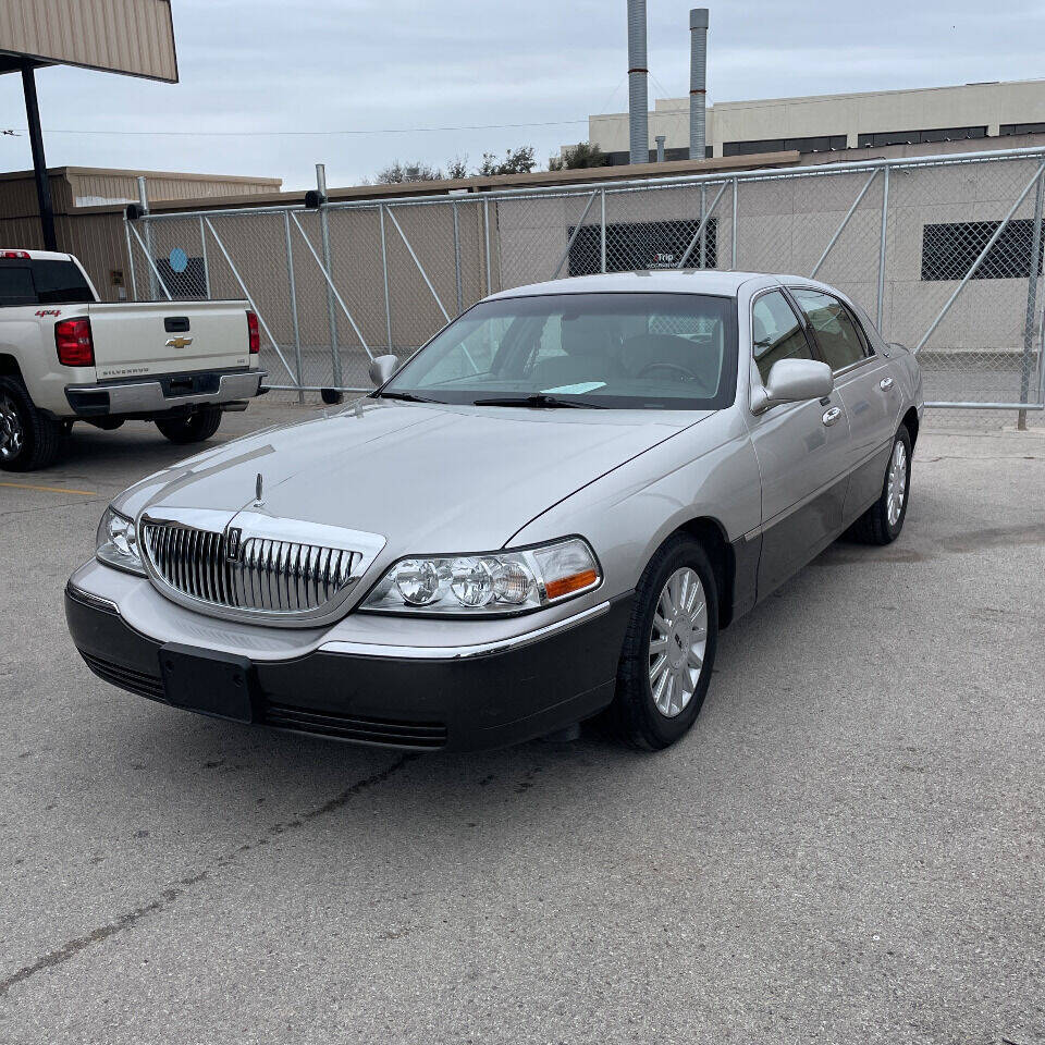 2005 Lincoln Continental Town Car Top 80 Images & 9 Videos