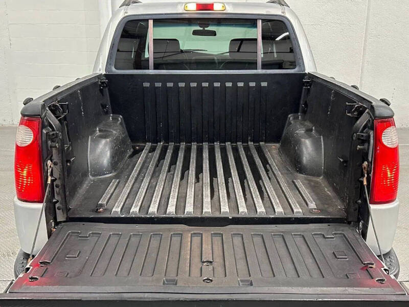 2001 Ford Explorer Sport Trac